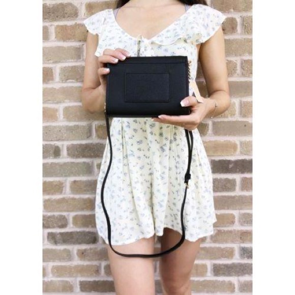 Micheal Kors clutch bag - Picture 3 of 8